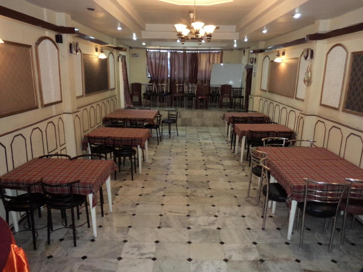 שילונג Hotel Monsoon מראה חיצוני תמונה